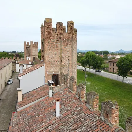 Il Torrione Di Lara Locazione Turistica * 蒙塔尼亚纳
